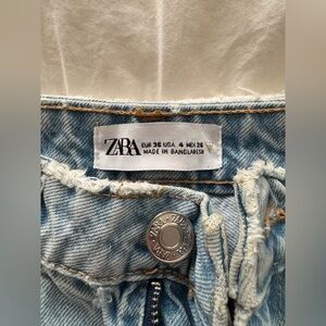 ZARA Jeans size 4